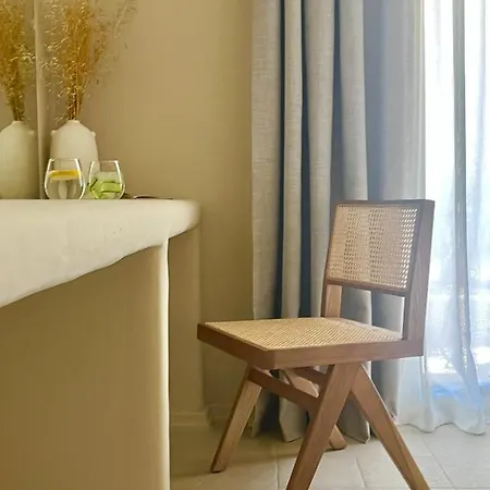 Thymises Boutique * 卡科佩特里亚