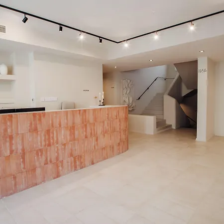 Thymises Boutique * 卡科佩特里亚