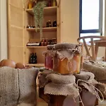 Thymises Boutique *