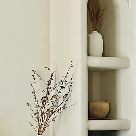 Thymises Boutique Hotel *