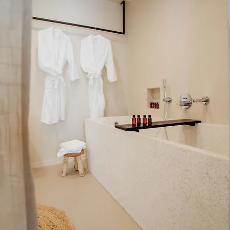 Thymises Boutique * Kakopetria