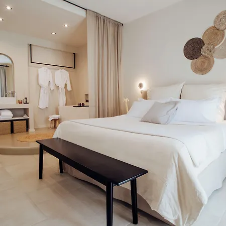 Thymises Boutique Hotel *