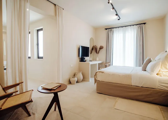 Thymises Boutique קאקופטריה